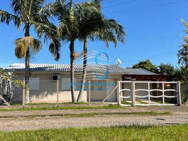 #49 - Casa para Venda em Arroio do Sal - RS