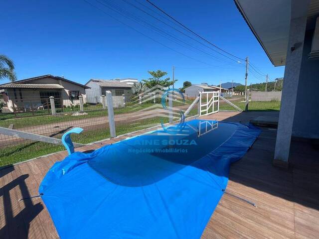 Casa para Venda em Arroio do Sal - 2