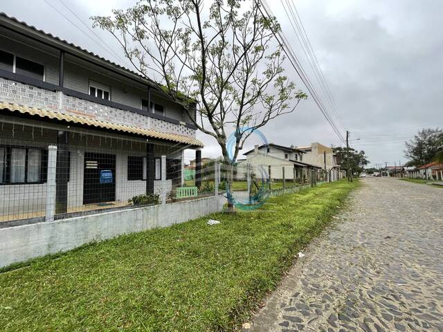 Casa para Venda em Arroio do Sal - 2