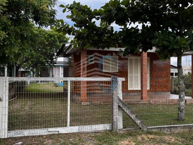 #271 - Casa para Venda em Arroio do Sal - RS