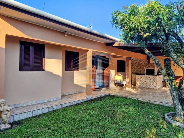 #286 - Casa para Venda em Arroio do Sal - RS