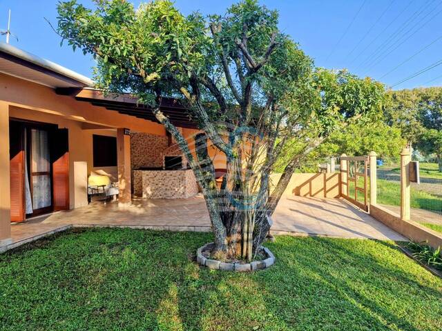 #286 - Casa para Venda em Arroio do Sal - RS