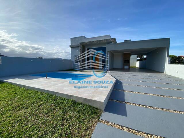 Casa para Venda em Arroio do Sal - 2