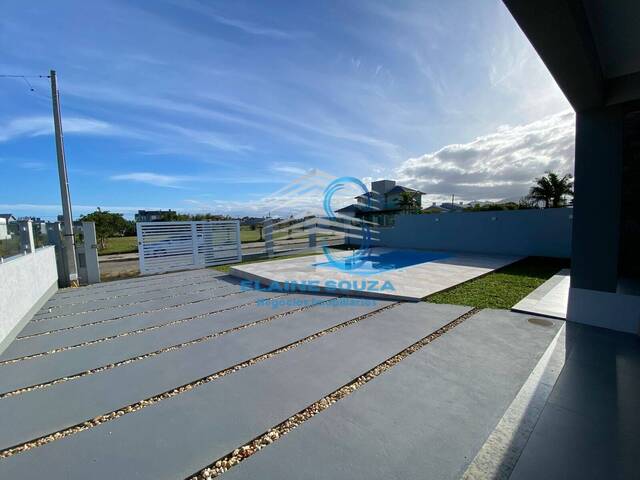 Casa para Venda em Arroio do Sal - 4