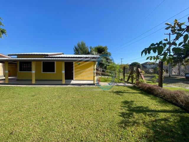 #320 - Casa para Venda em Arroio do Sal - RS