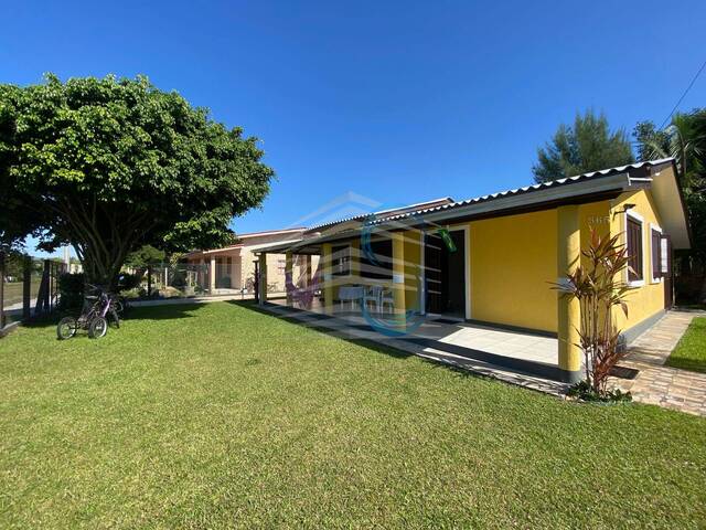 Casa para Venda em Arroio do Sal - 4