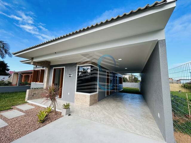 #328 - Casa para Venda em Arroio do Sal - RS