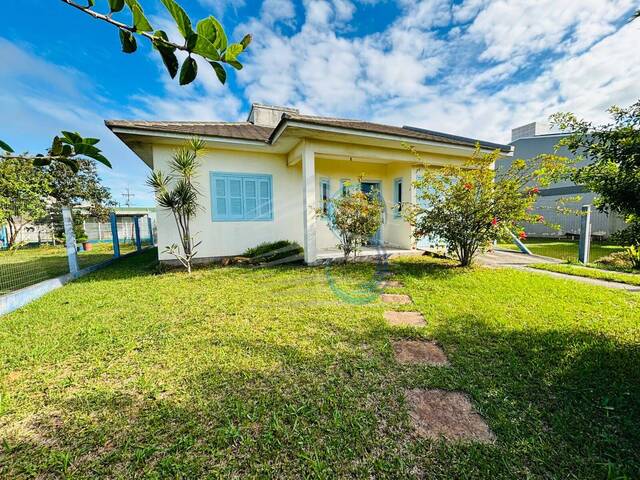 #330 - Casa para Venda em Arroio do Sal - RS