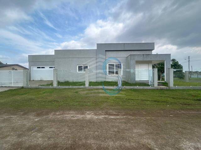 #332 - Casa para Venda em Arroio do Sal - RS