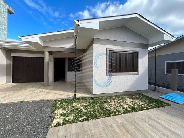 #334 - Casa para Venda em Arroio do Sal - RS