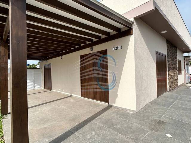 #338 - Casa para Venda em Arroio do Sal - RS