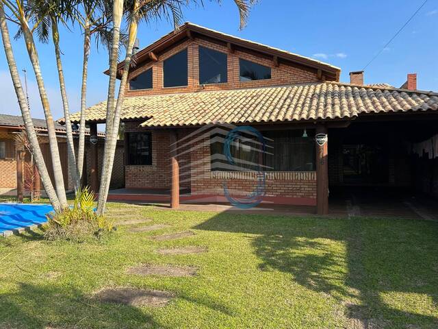 #353 - Casa para Venda em Arroio do Sal - RS
