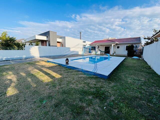 #361 - Casa para Venda em Arroio do Sal - RS