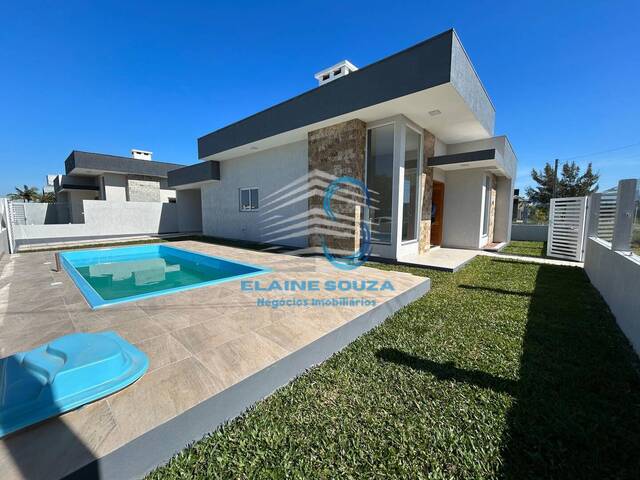 Casa para Venda em Arroio do Sal - 2