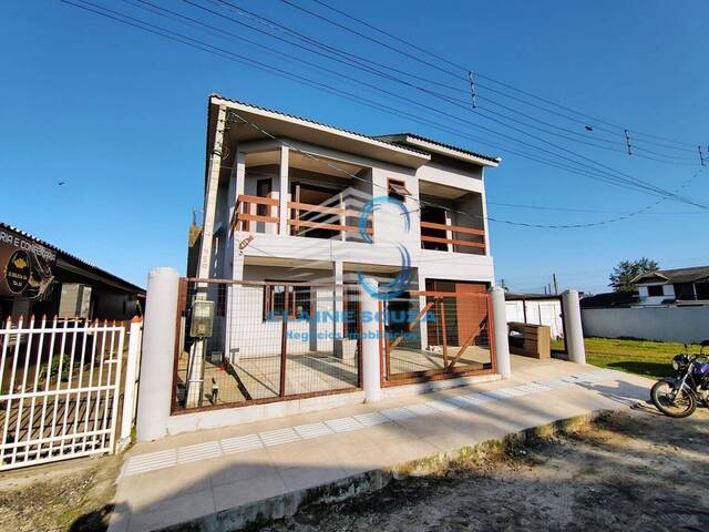 #371 - Casa para Venda em Arroio do Sal - RS