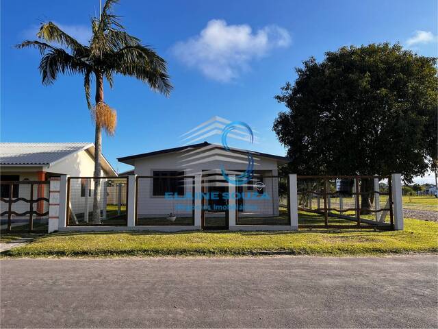 Casa para Venda em Arroio do Sal - 2