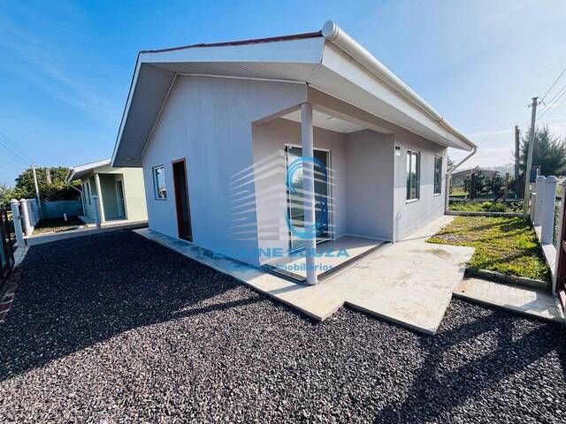 #384 - Casa para Venda em Arroio do Sal - RS