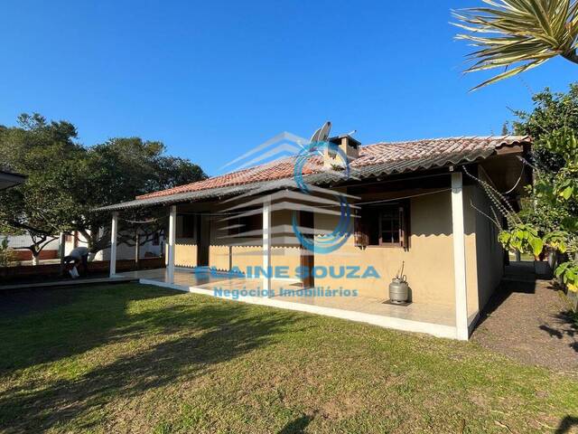 #389 - Casa para Venda em Arroio do Sal - RS