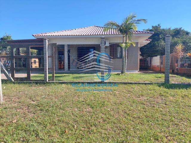 #389 - Casa para Venda em Arroio do Sal - RS