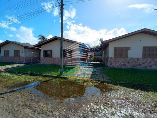 #391 - Casa para Venda em Arroio do Sal - RS