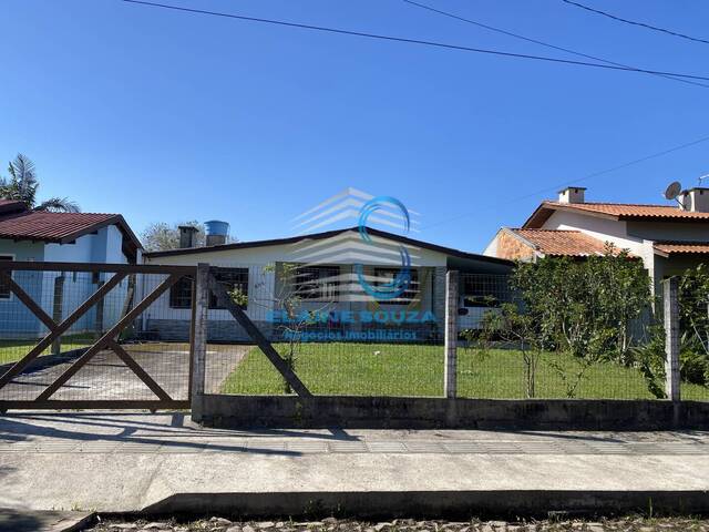 #393 - Casa para Venda em Arroio do Sal - RS