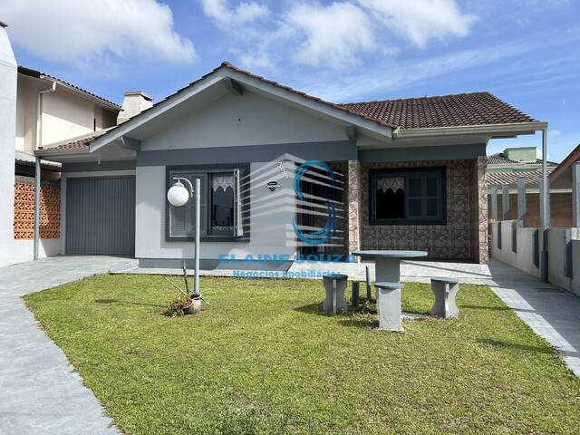 #406 - Casa para Venda em Arroio do Sal - RS