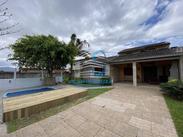 #417 - Casa para Venda em Arroio do Sal - RS