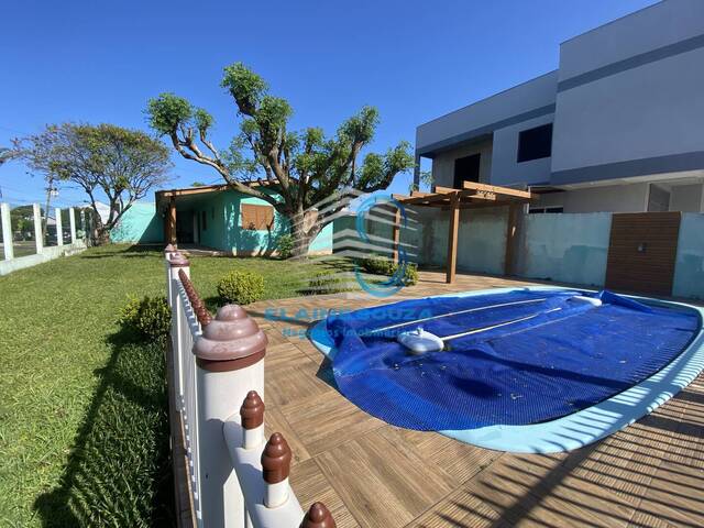 #423 - Casa para Venda em Arroio do Sal - RS