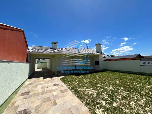 #438 - Casa para Venda em Arroio do Sal - RS