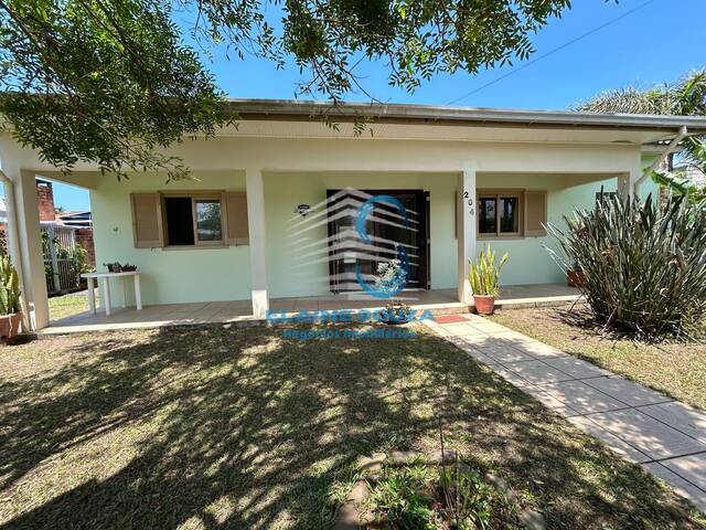 #418 - Casa para Venda em Arroio do Sal - RS