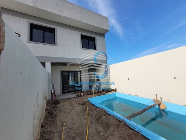 #470 - Casa para Venda em Arroio do Sal - RS